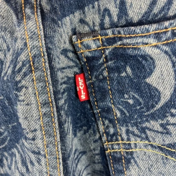 Levi's Disney Mickey Mouse Keith Haring Jeans